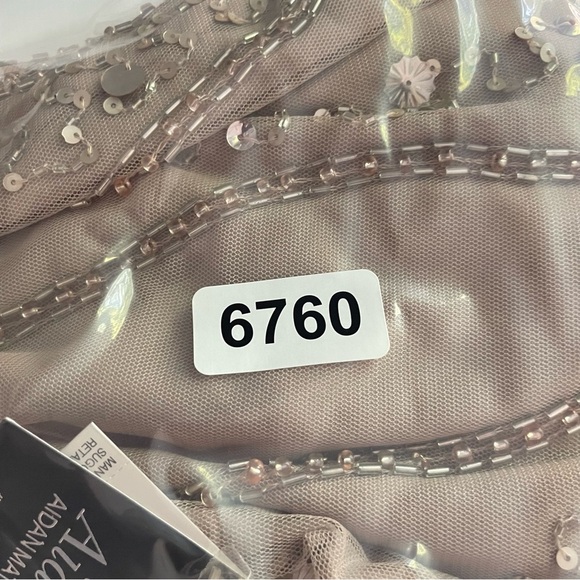 New! Aidan Mattox Taupe Sequin Halter V-neck Mini Dress Size 2 - 26760 - Picture 15 of 15